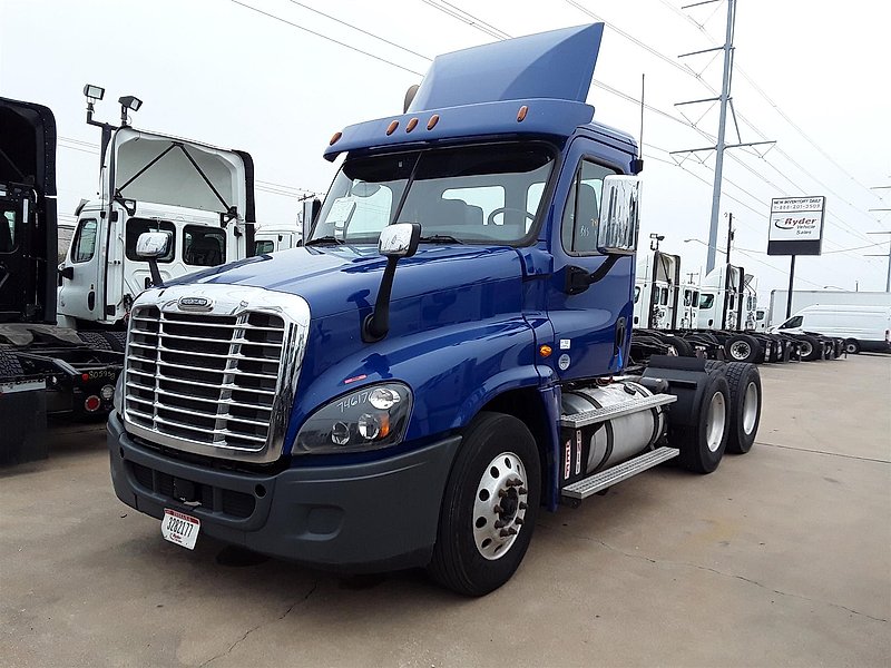 2018 Freightliner CASCADIA 125