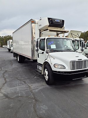 2019 Freightliner M2 106