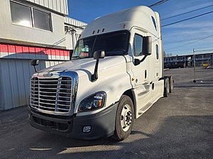 2019 Freightliner Cascadia 125