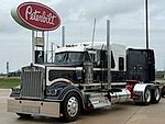 2023 Kenworth W900L