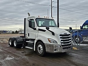 2020 Freightliner Cascadia