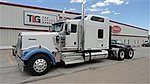 2022 Kenworth W900L