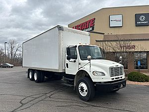 2019 Freightliner M2 106 - Box Truck