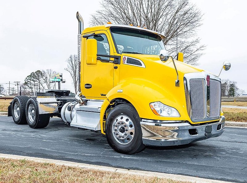 2017 Kenworth T680