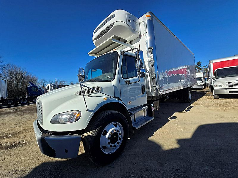 2019 Freightliner M2 106