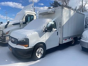 2019 GMC SAVANA 3500 - Box Van