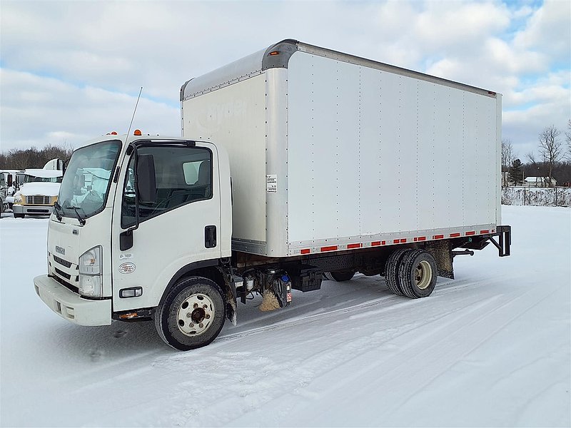 2019 Isuzu NPR HD