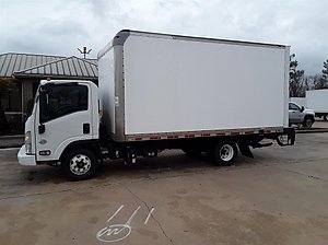 2018 Isuzu NPR HD