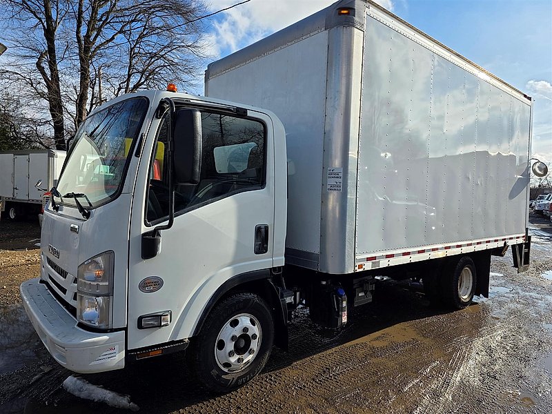 2019 Isuzu NPR HD