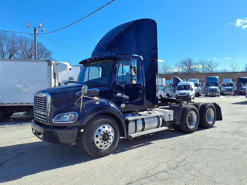 2020 Freightliner M2 112