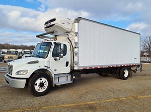 2018 Freightliner M2 106