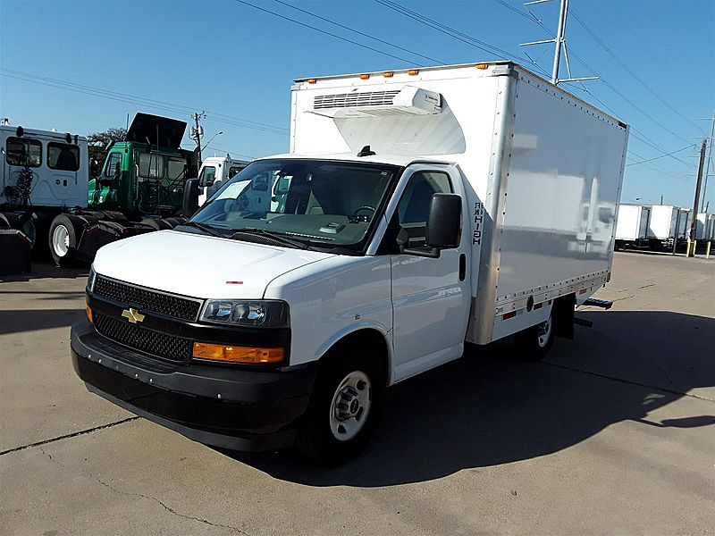 2019 GMC SAVANA 3500