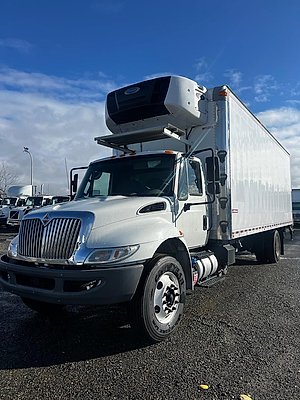 2018 International DuraStar 4300 - Refrigerated Van