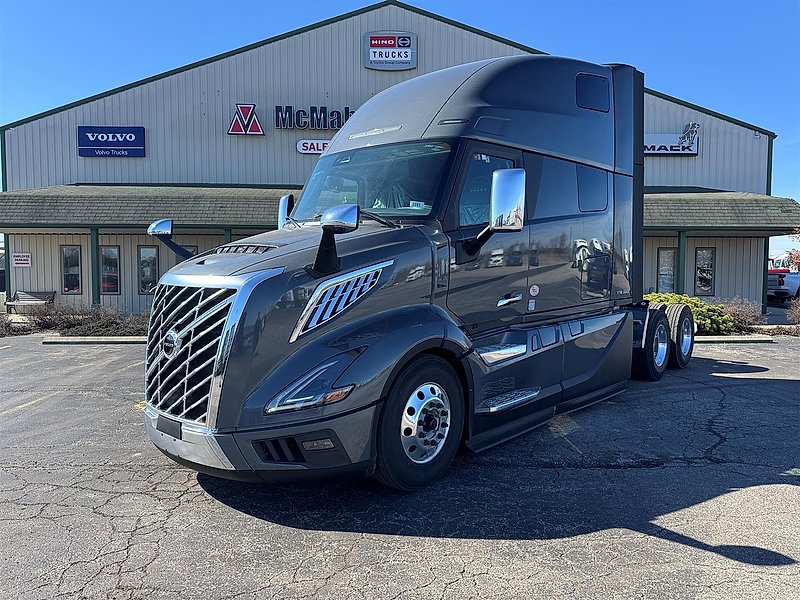 2026 Volvo VNL 860