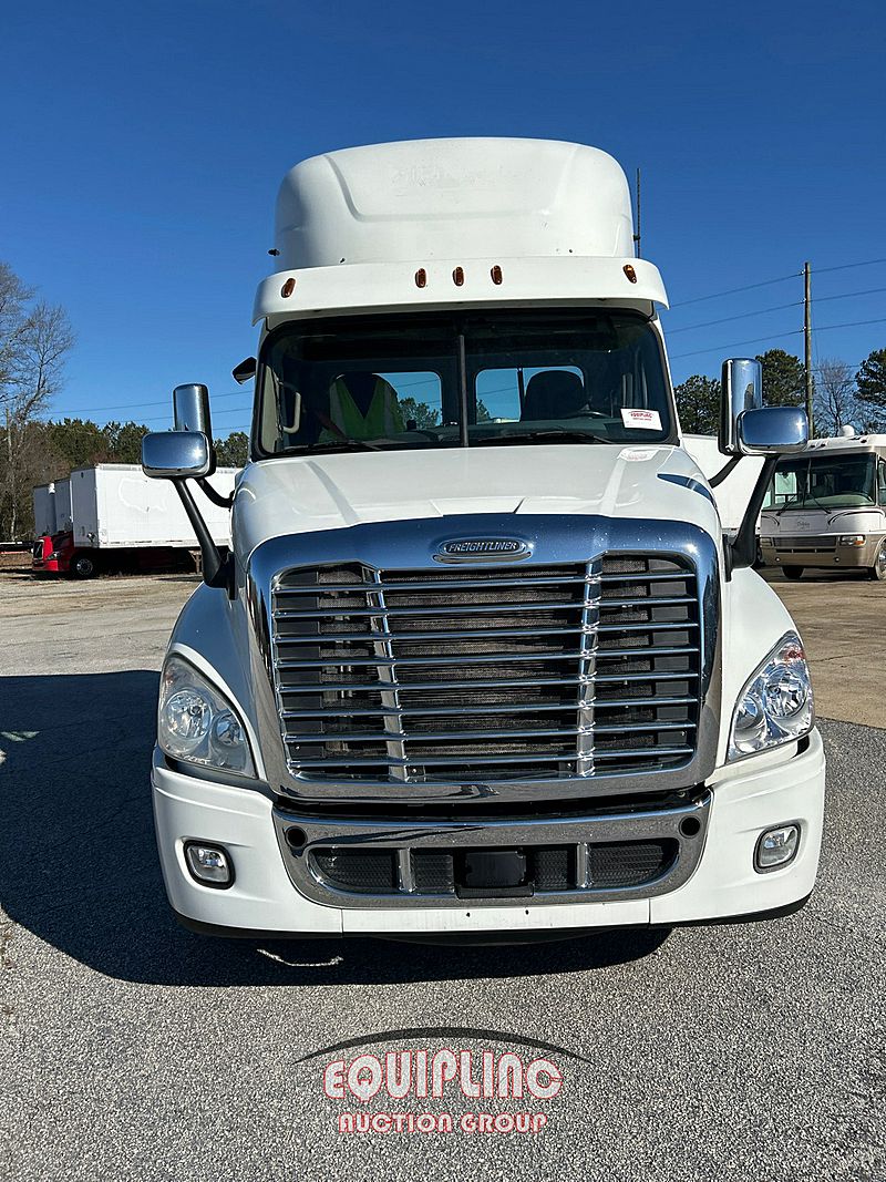 2018 Freightliner CASCADIA