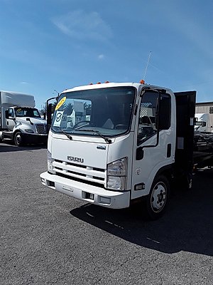 2015 Isuzu NRR - Stake Bed