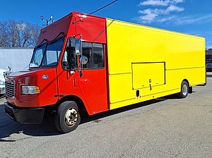 2017 Freightliner MT55