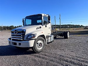 2025 Hino L6