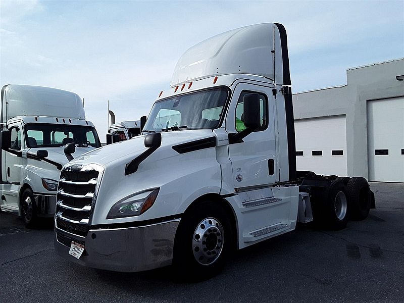 2020 Freightliner NEW CASCADIA PX12664
