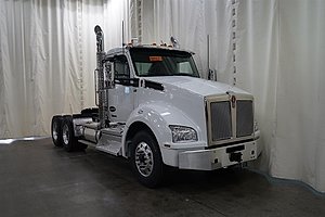 2026 Kenworth T880