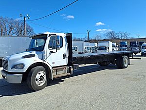 2018 Freightliner M2 106