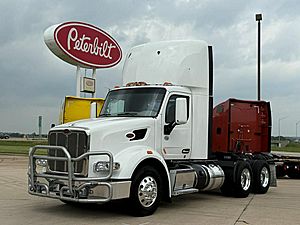 2021 Peterbilt 567