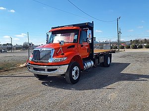 2017 International DuraStar 4300 - Stake Bed