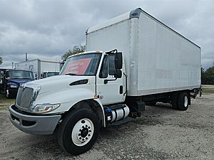 2016 International DuraStar 4300 - Box Van