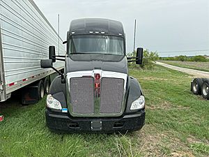 2019 Kenworth T680 - Sleeper Truck