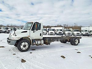 2017 International DuraStar 4300 - Cab & Chassis