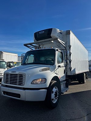 2018 Freightliner M2 106
