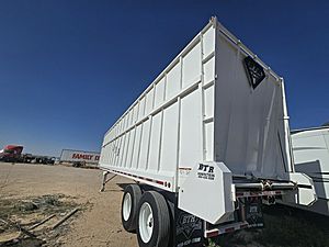 2025 DURA HAUL 38 FT Grain Silage Trailer - Misc Equipment
