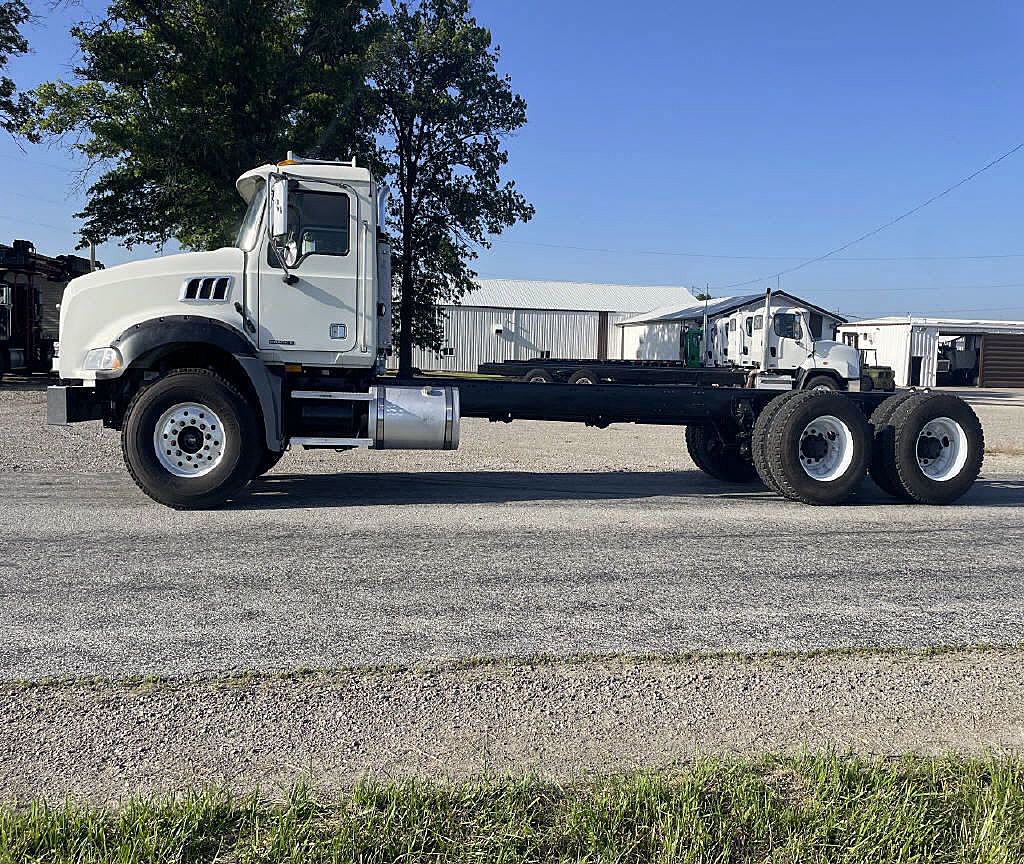 2007 Mack Granite For Sale | Cab & Chassis | # 7M059684