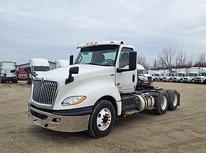 2018 International LT625