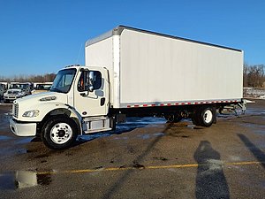 2018 Freightliner M2 106