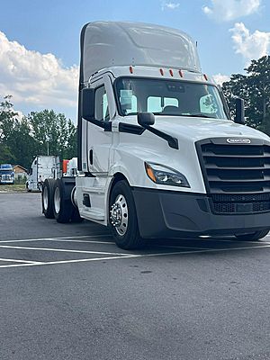 2021 Freightliner Cascadia 126