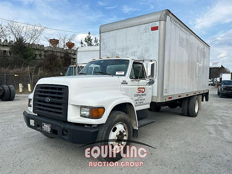 1998 Ford F-800