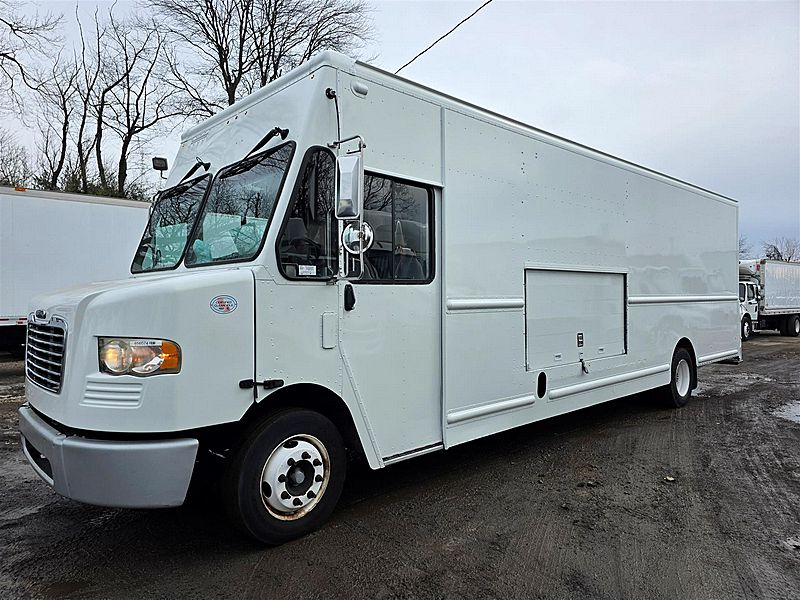 2016 Freightliner MT55