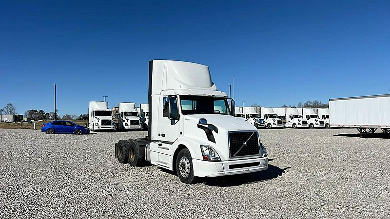 2018 Volvo VNL