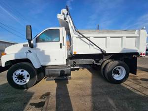 2005 GMC C7500 - Dump Truck