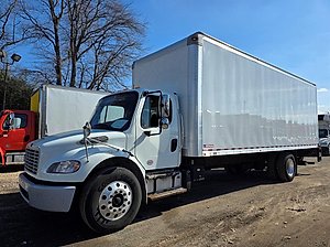 2017 Freightliner M2 106
