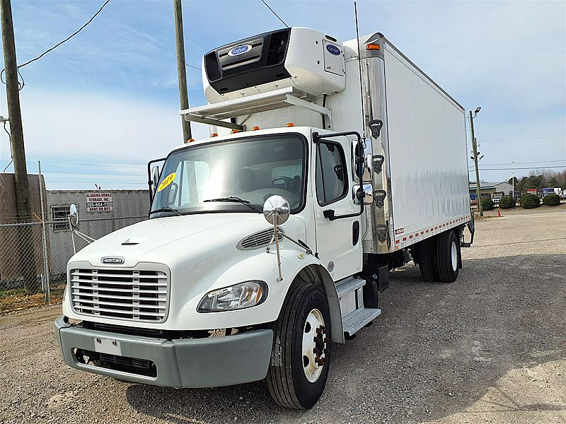 2019 Freightliner M2 106