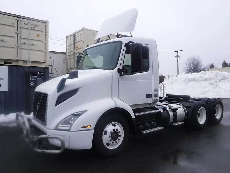 2019 Volvo VNL