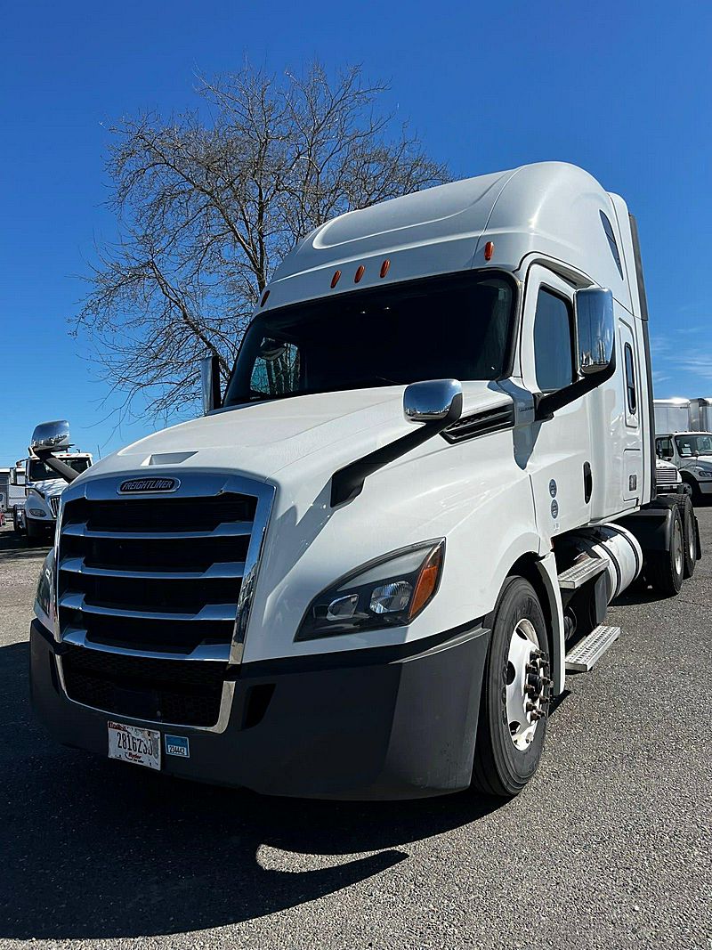 2019 Freightliner NEW CASCADIA PX12664