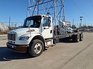 2020 Freightliner M2 106 - Day Cab