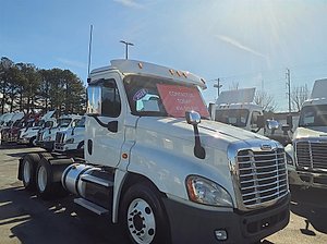 2018 Freightliner Cascadia 125