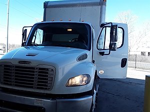 2019 Freightliner M2 106 - Box Van