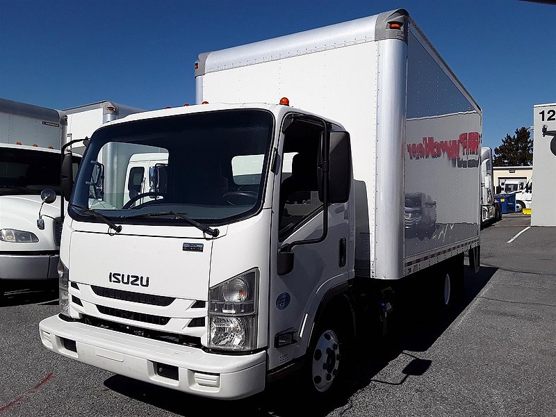 2018 Isuzu NPR HD