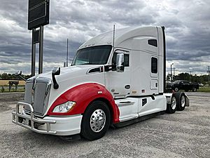 2021 Kenworth T680 - Sleeper Truck