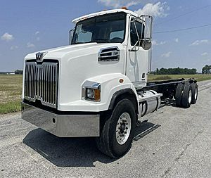 2014 Western Star 4700SA - Cab & Chassis